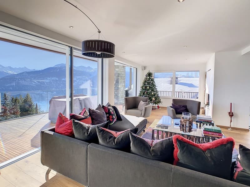 Amazing chalet in Crans Montana (2)