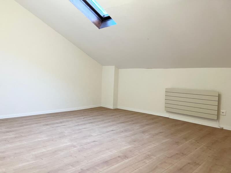 Objet rare - Ravissant triplex 4.5 pièces au coeur du vieux village de Collombey (4)
