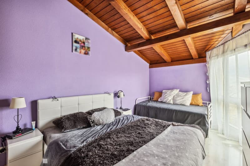 Helle Villa in der Nähe von Einrichtungen (4)