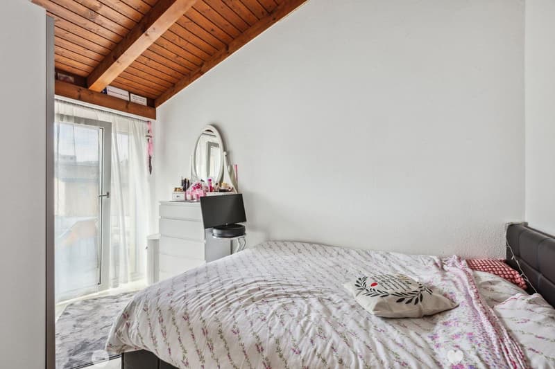 Helle Villa in der Nähe von Einrichtungen (5)