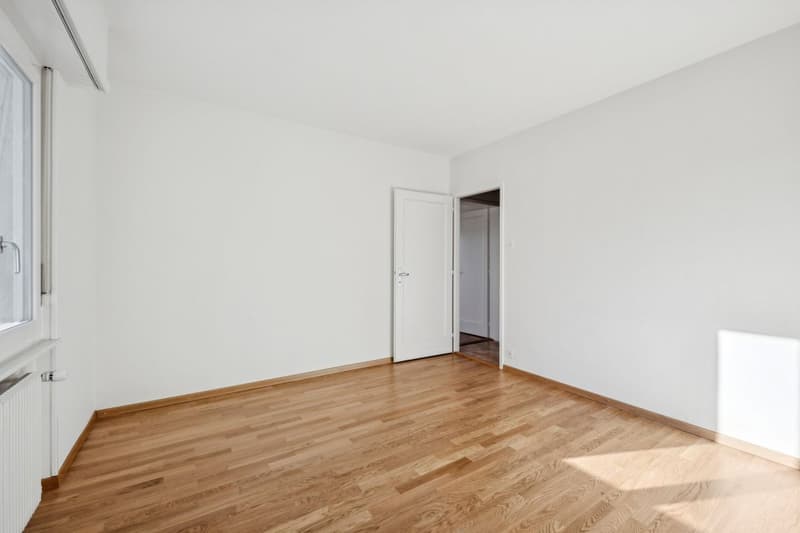 Appartement lumineux et calme : 2,5 pièces à Pully (7)