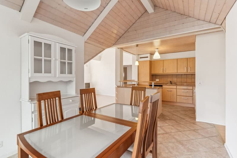 Beautiful through attic of 110 m², 15 minutes from the gates of Lausanne (6)
