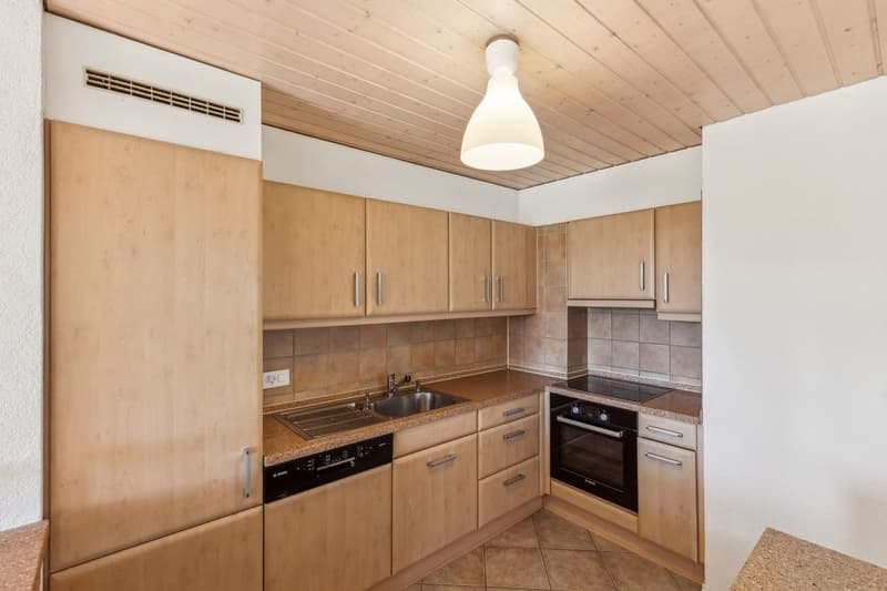 Beautiful through attic of 110 m², 15 minutes from the gates of Lausanne (7)