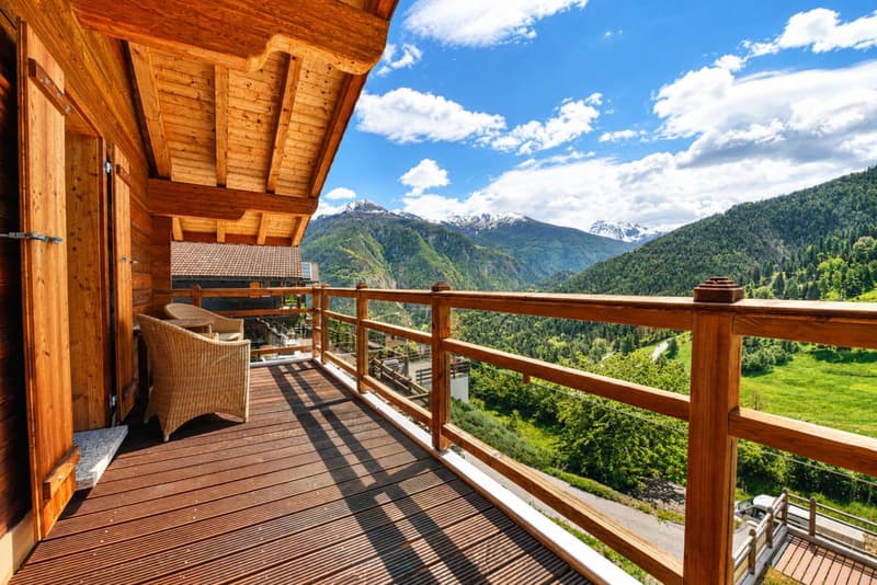 Exceptional chalet with wellness area and panoramic view (10)
