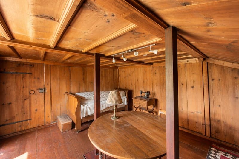 Authentic 18th century farm with panoramic view (5)