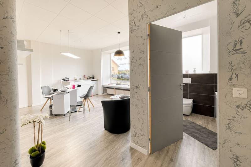 Edificio misto a 5 minuti da Châtel-st-Denis (4)