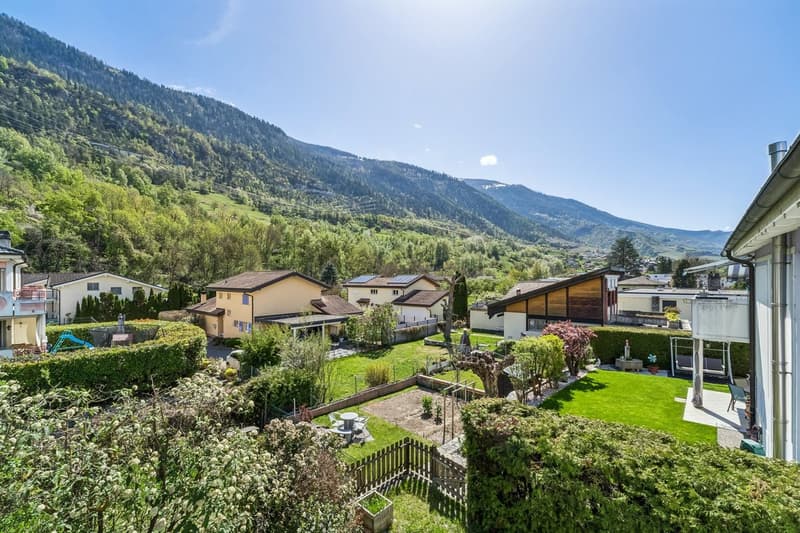 Renovated attic with private outdoor space in Chalais (2)