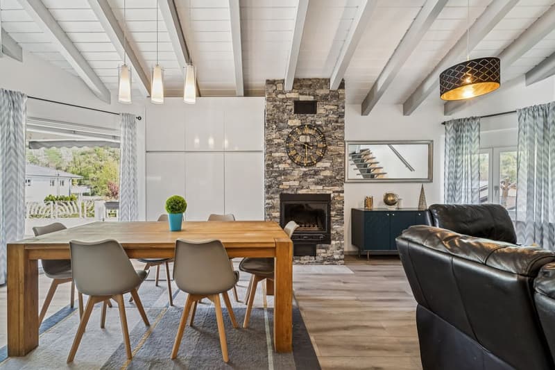 Renovated attic with private outdoor space in Chalais (5)
