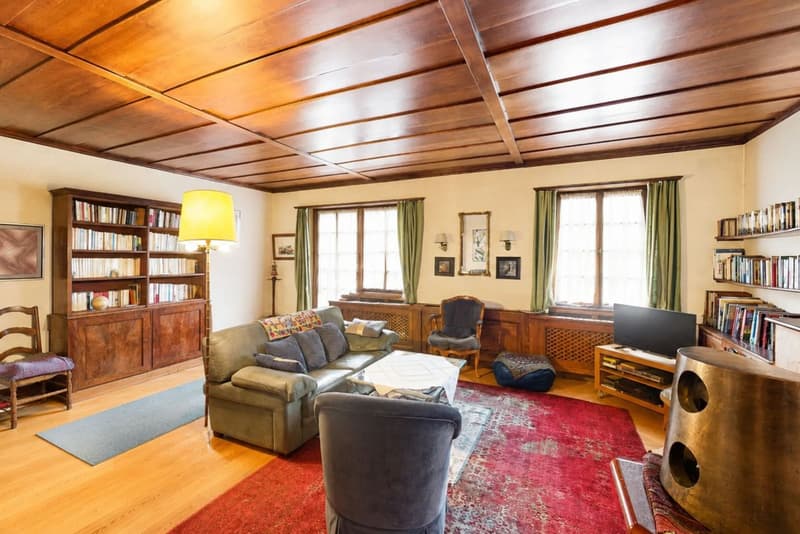 Charaktervolle 165 m² Wohnung (1)