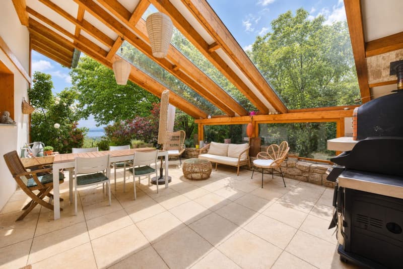Familienhaus mit 240 m² und Panoramablick (8)