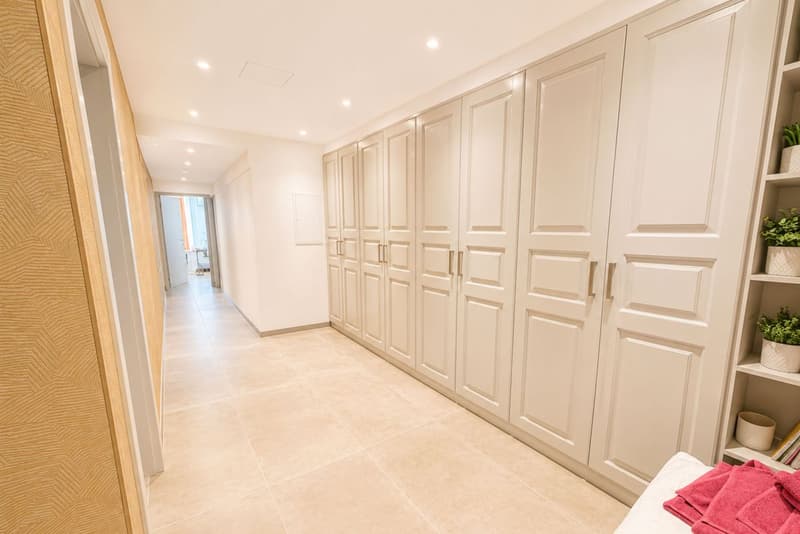 Luxuriöse Wohnung mit viel Licht (5)