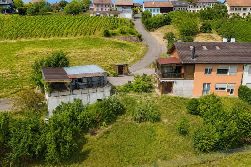 Terrain à bâtir avec vue dégagée à Vallamand (3)