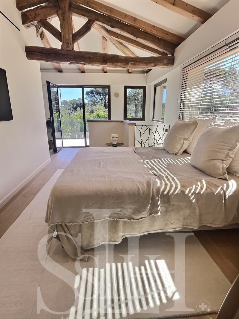 Villa contemporaine neuve à 5 minutes du Club 55 - Saint-Tropez (8)