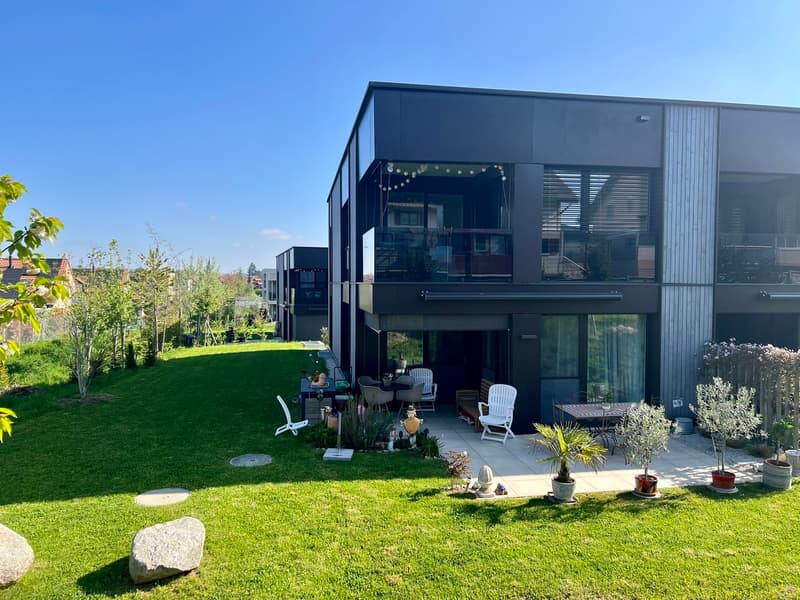 MAGNIFICENT 3.5 ROOMS OF A SURFACE OF 88 M2 WITH A GARDEN OF 149 M2 (1)