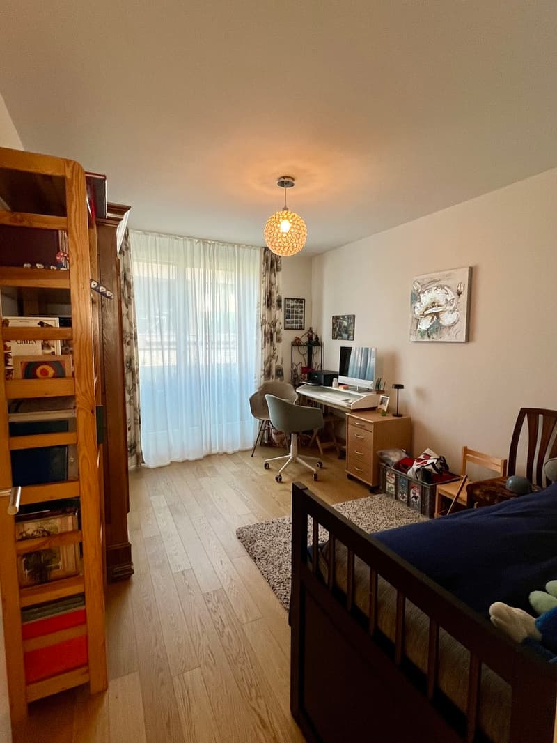 MAGNIFICENT 3.5 ROOMS OF A SURFACE OF 88 M2 WITH A GARDEN OF 149 M2 (9)