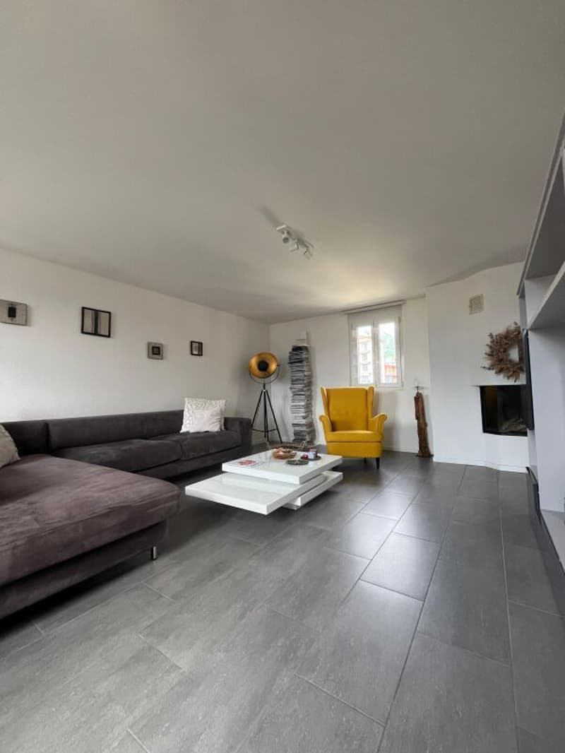Duplex-Wohnung mit 5 Zimmern in Arbedo (7)