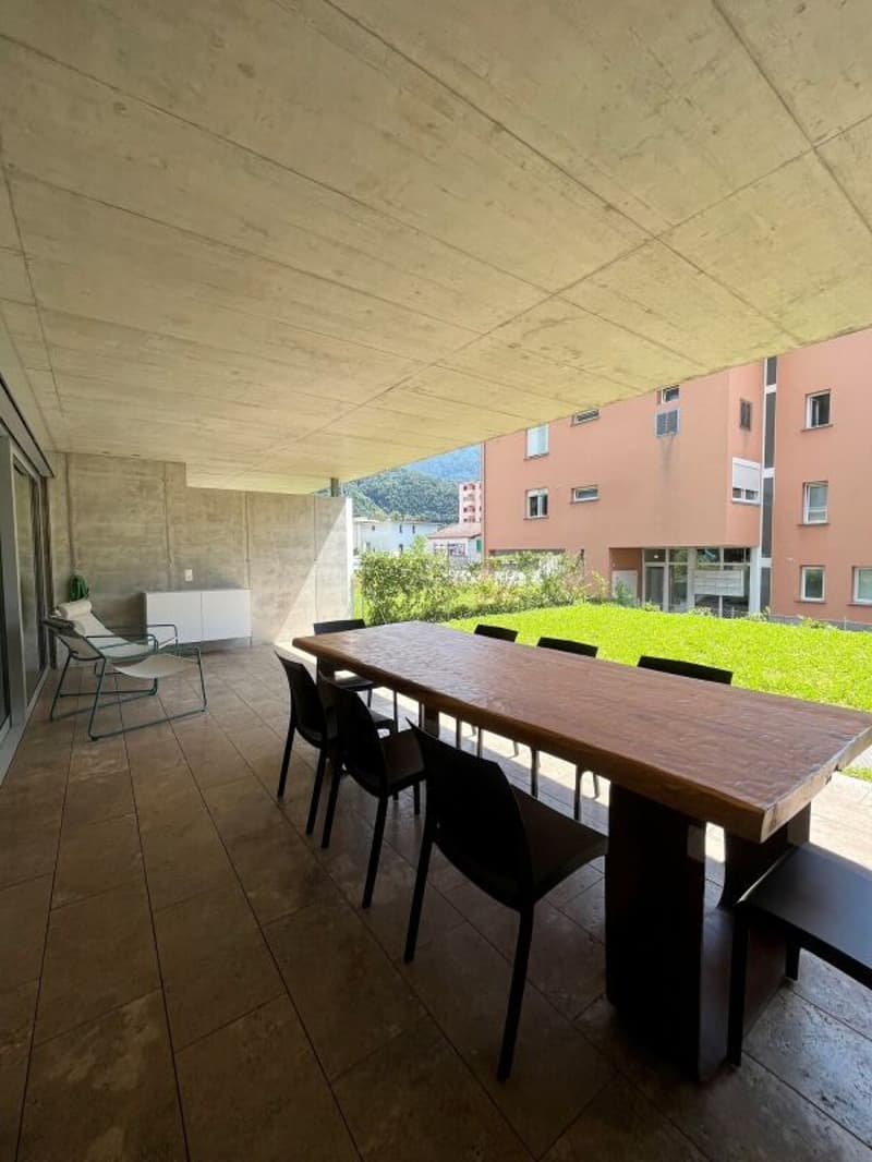 Zweieinhalb-Zimmer-Wohnung mit Garten, Bellinzona (7)