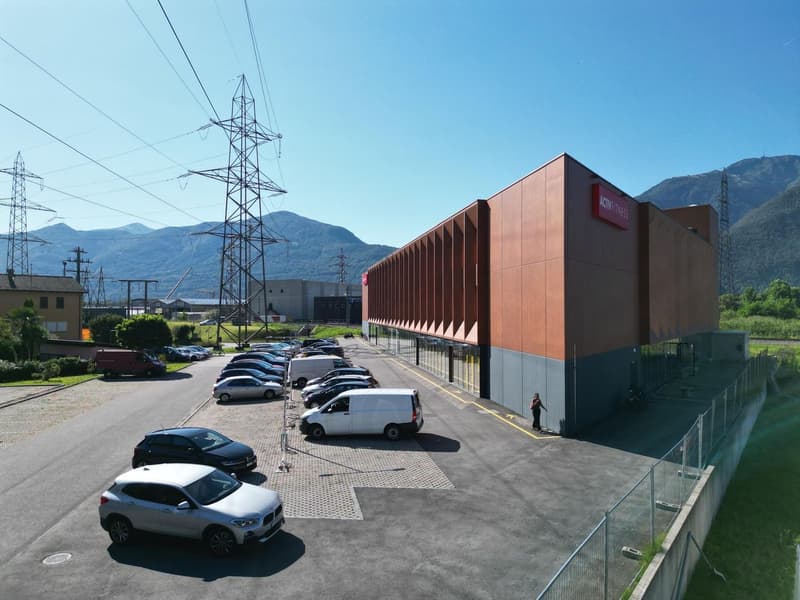 Superficie commerciale Riazzino-Locarno (4)