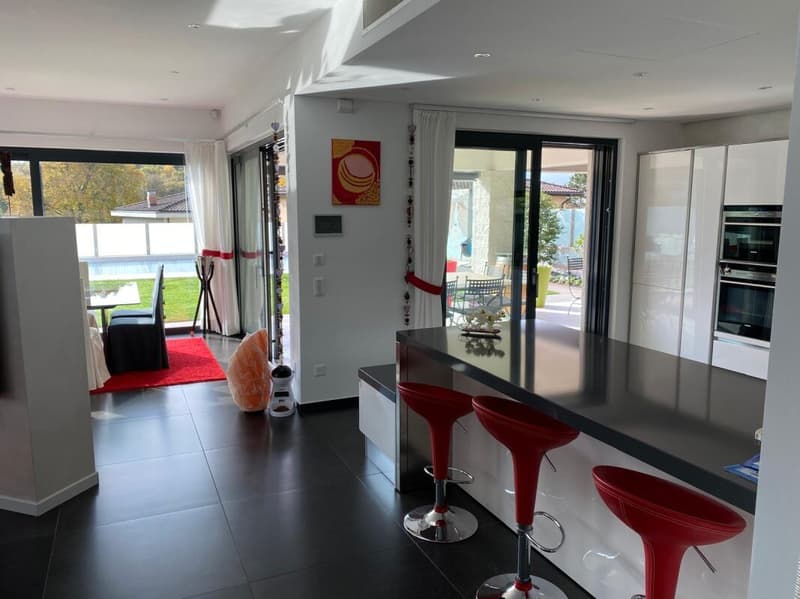 Villa Moderne avec Piscine et Domotique Avancée - Unicité et Confort à Portée de Main (14)