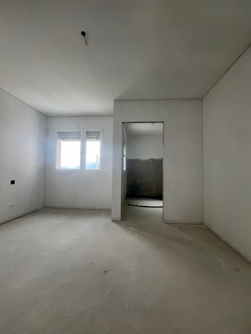 4.5-room apartment, Camorino (11)