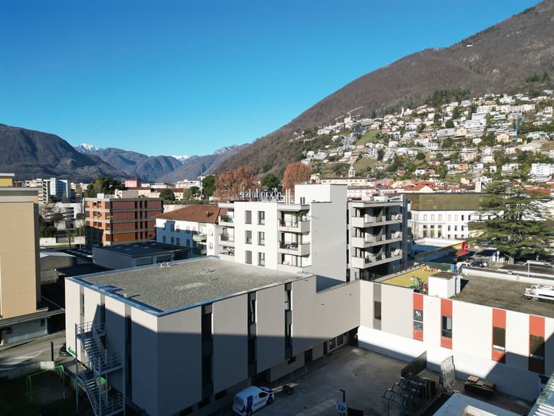 Centre 6, bâtiment commercial et résidentiel à Locarno (4)