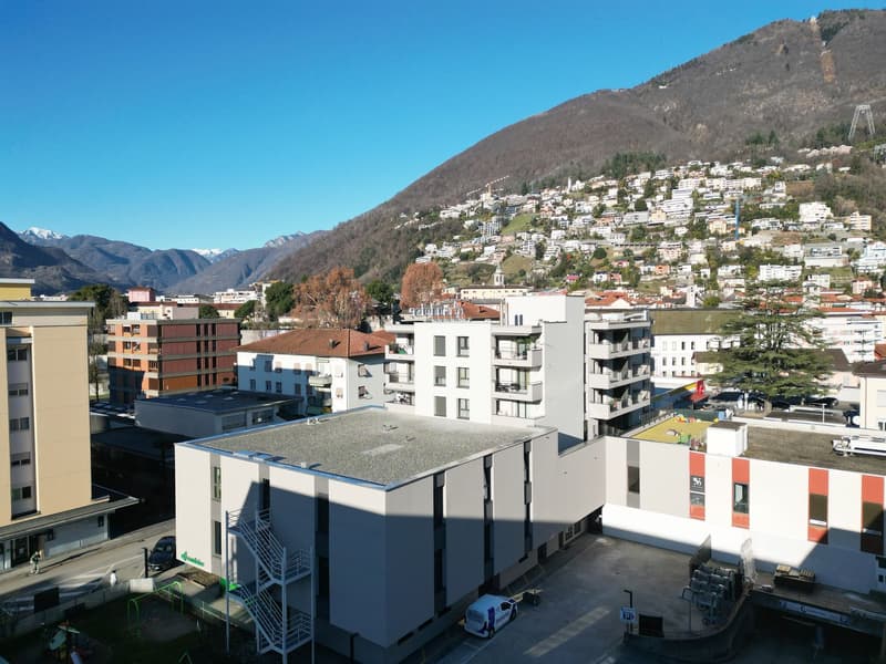 Centre 6, bâtiment commercial et résidentiel à Locarno (5)