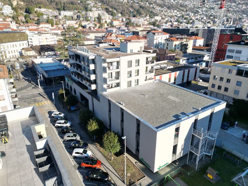 Centre 6, bâtiment commercial et résidentiel à Locarno (9)