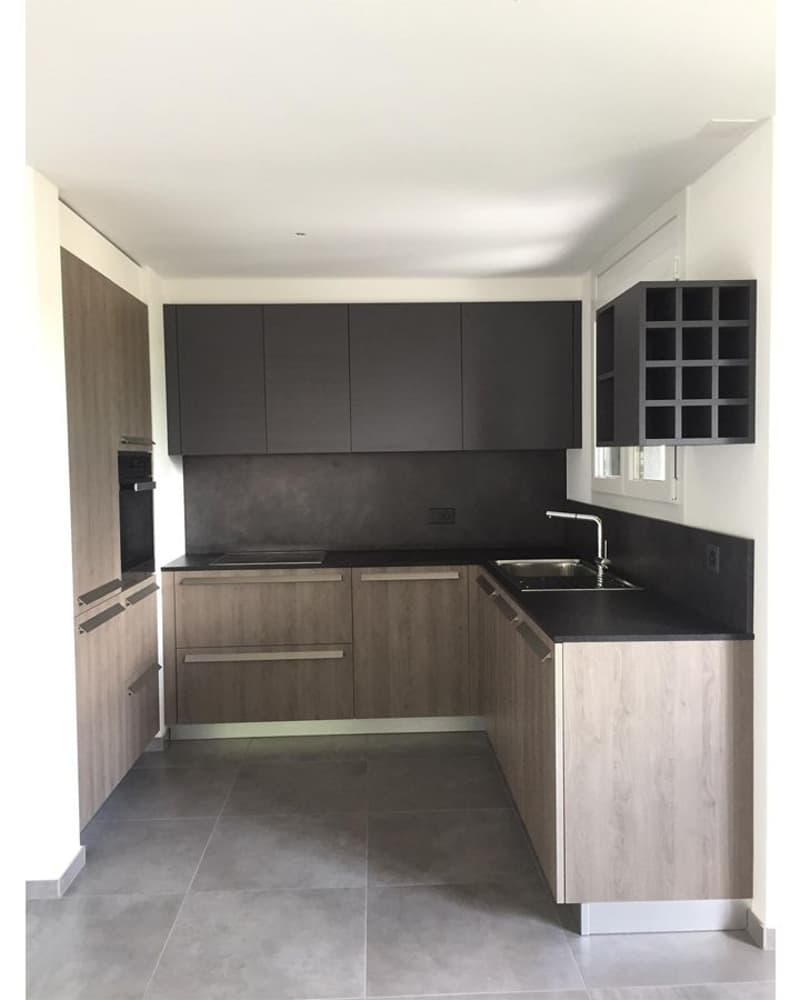 Dachwohnung mit 4.5 Zimmern und privatem Garten, Lumino (4)