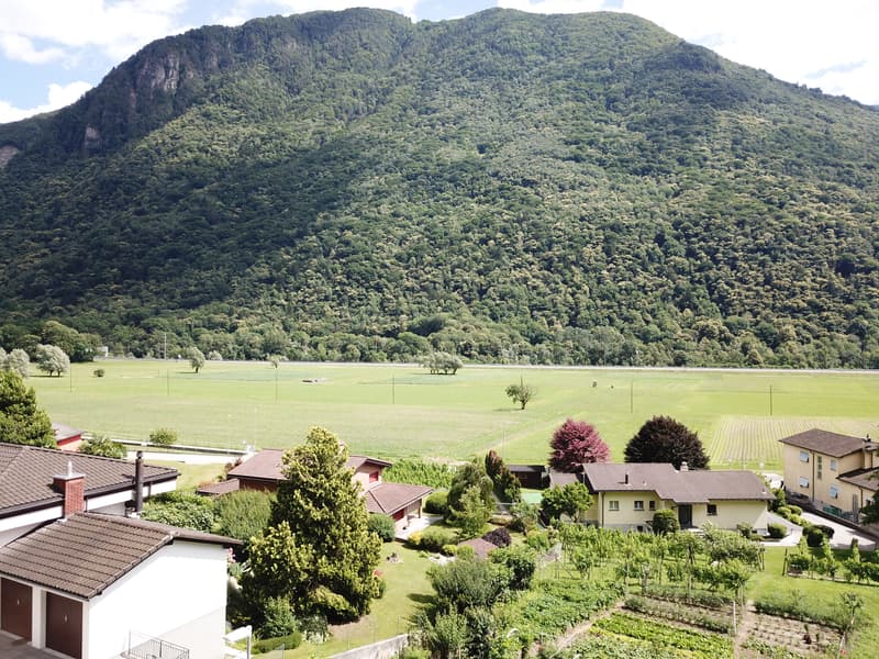 Dachwohnung mit 4.5 Zimmern und privatem Garten, Lumino (15)