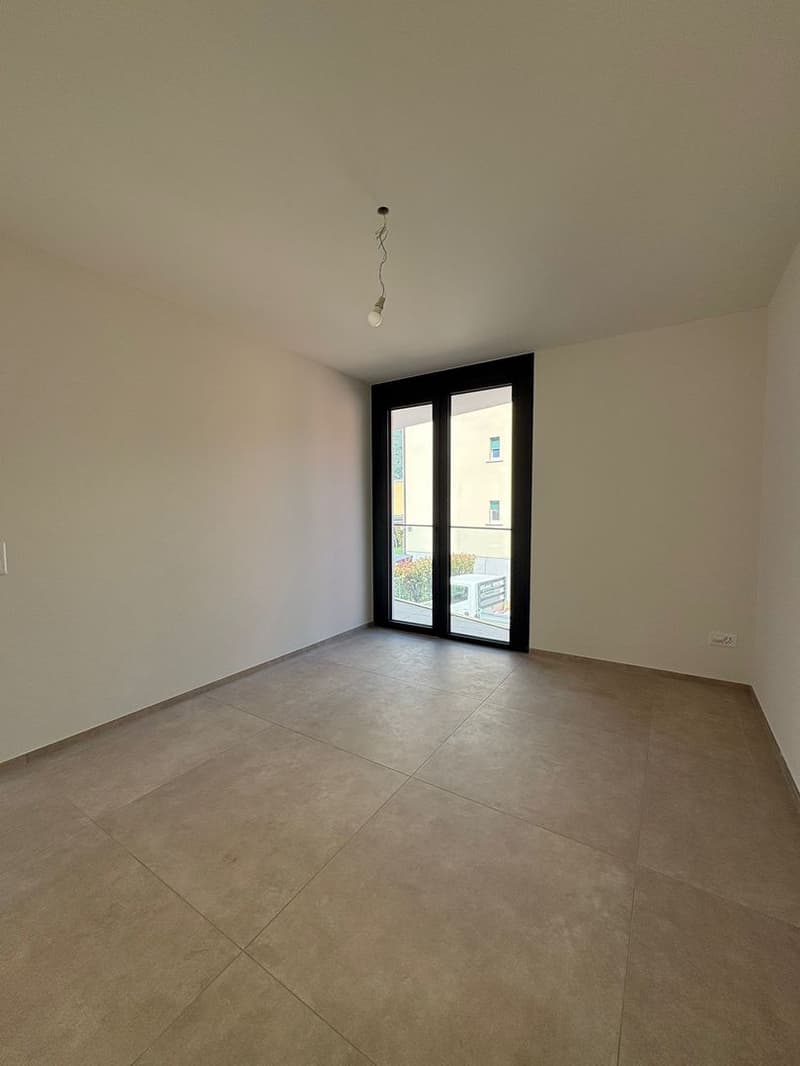 Appartement moderne de 3.5 pièces avec grande terrasse à Giubiasco (9)