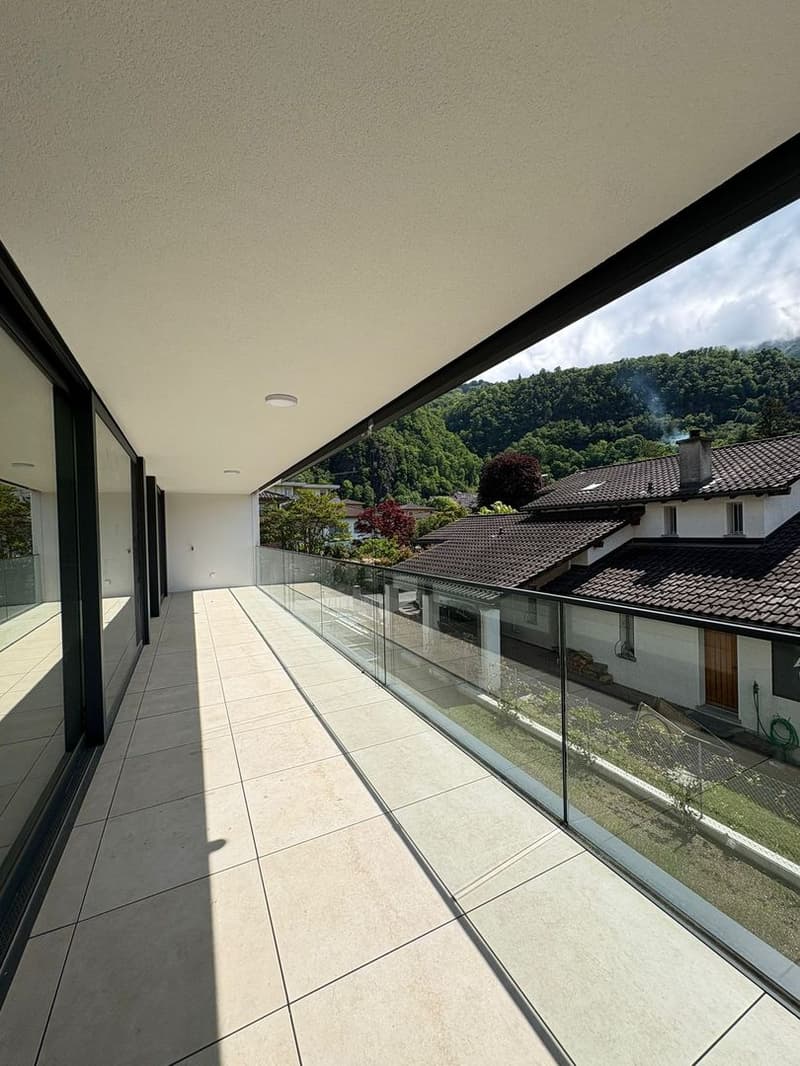 Appartement moderne de 3.5 pièces avec grande terrasse à Giubiasco (6)