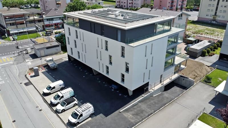 Apartment with 3.5 rooms and large terrace, Bellinzona (11)