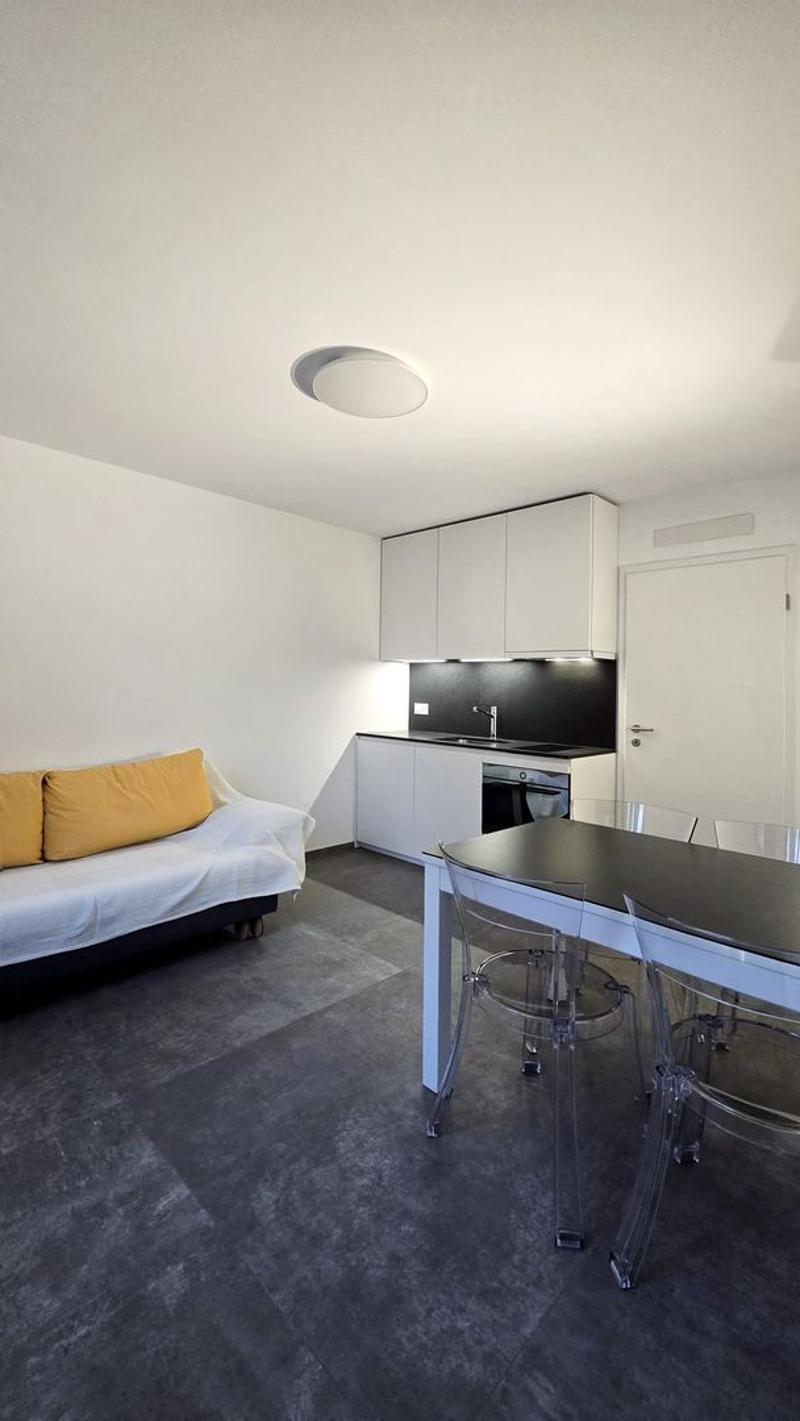 Zweieinhalb-Zimmer-Wohnung möbliert im Zentrum, Locarno (9)