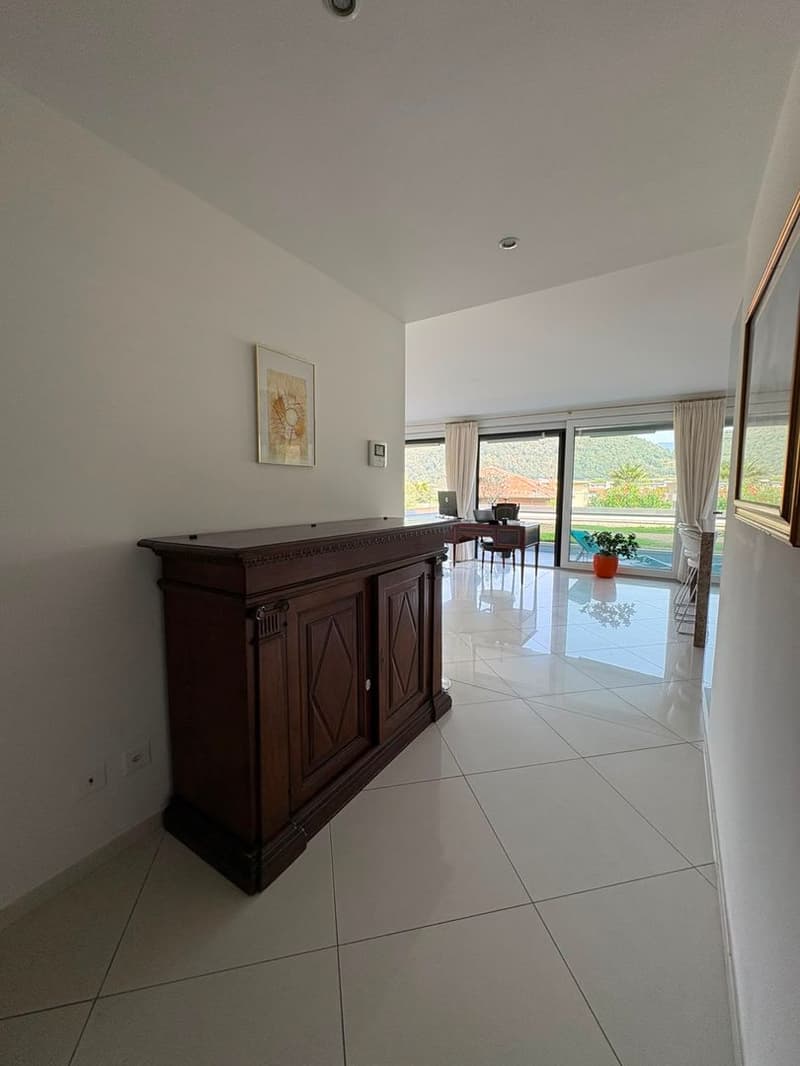 Appartamento di 4.5 locali con giardino, Agno (11)