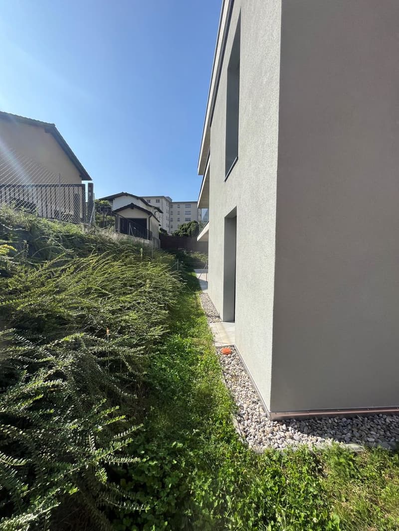 Res. Mikael, appartamento di 2.5 locali con giardino (PPP1), Arbedo (8)