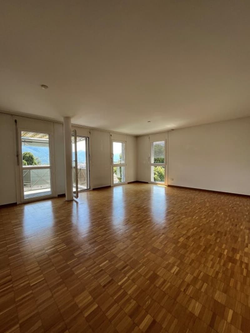 Appartamento duplex di 4.5 locali con vista lago, Muralto (4)