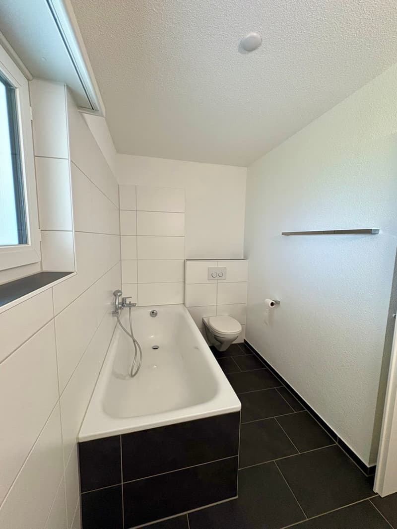 988_100_Badezimmer_Badewanne_2.jpeg