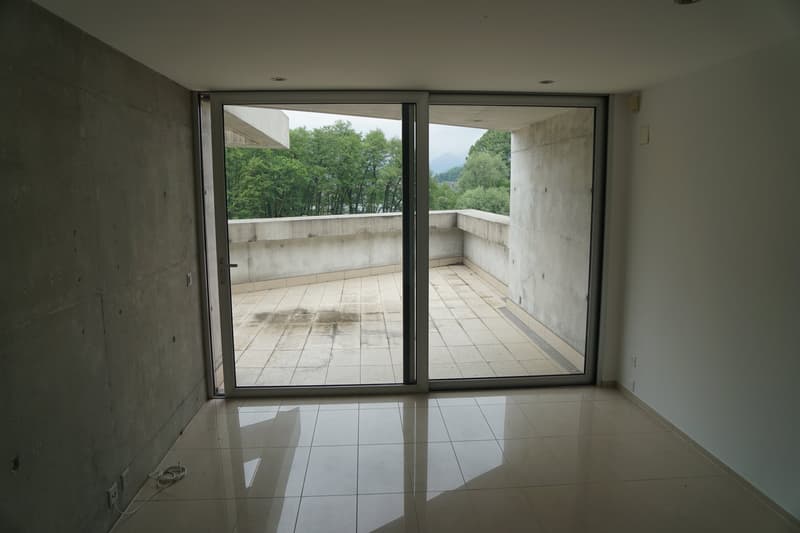 Elegant Single-Family Villa in Gentilino – 6 Rooms with Exclusive View and Comfort (4)
