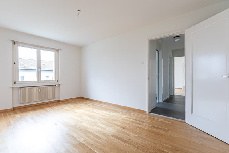 Geräumiges Schlafzimmer