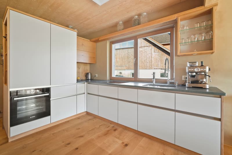 Detached 3-room house with a natural view in Lachen for rent (3)