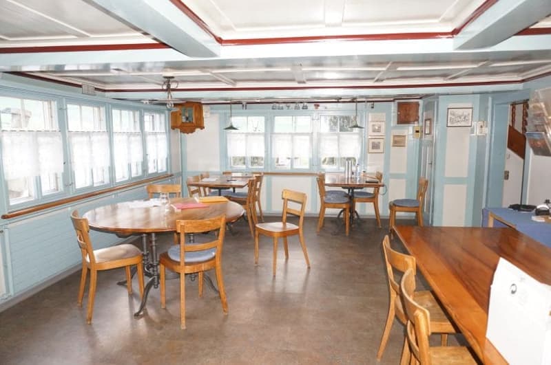 Ehemaliges Gasthaus mit Ausbaupotenzial in Nesslau kaufen (10)
