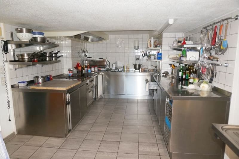 Ehemaliges Gasthaus mit Ausbaupotenzial in Nesslau kaufen (7)