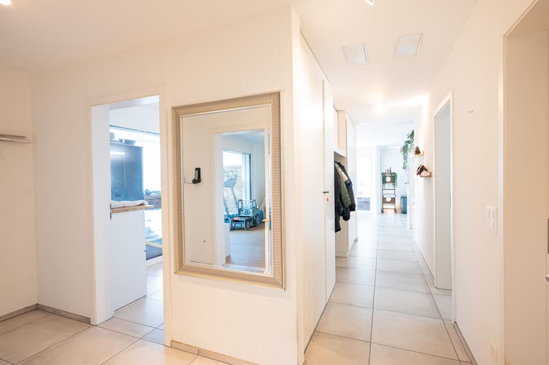 Modern 3.5-room garden apartment with large outdoor area for sale in Toffen (9)