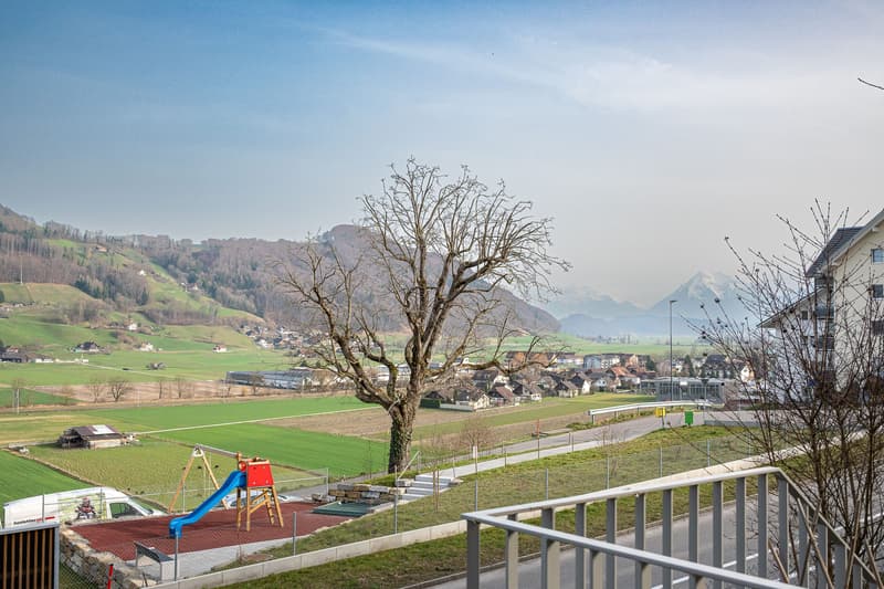 Modern 3.5-room garden apartment with large outdoor area for sale in Toffen (6)