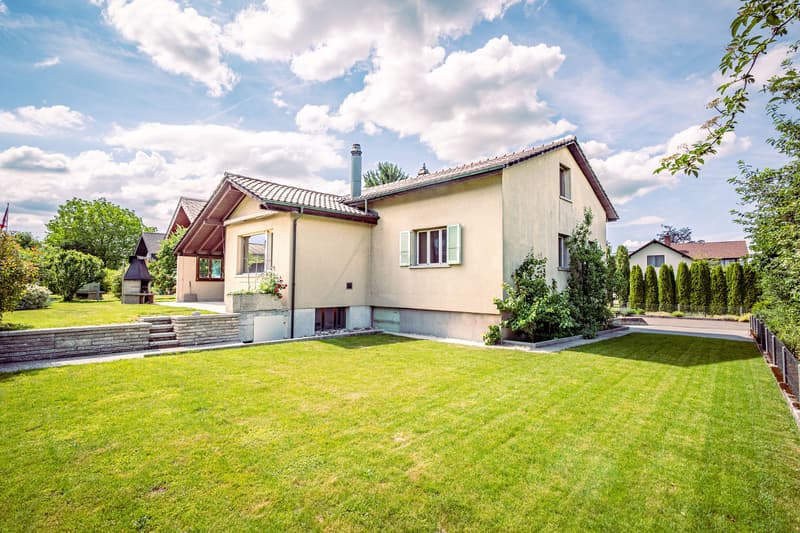 5.5-Zi. EFH in Uetendorf mit grossem Garten & Ausbaupotential (1)