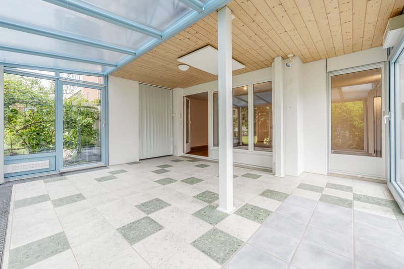 Appartamento giardino 3.5 locali con serra a Thun - soleggiato & tranquillo (10)