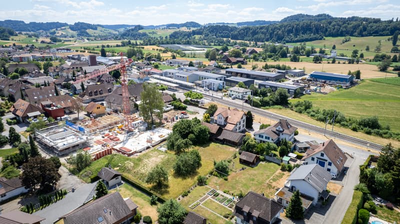 Wohn- und Gewerbehaus mit Entwicklungspotenzial und Bauland in Madiswil (11)