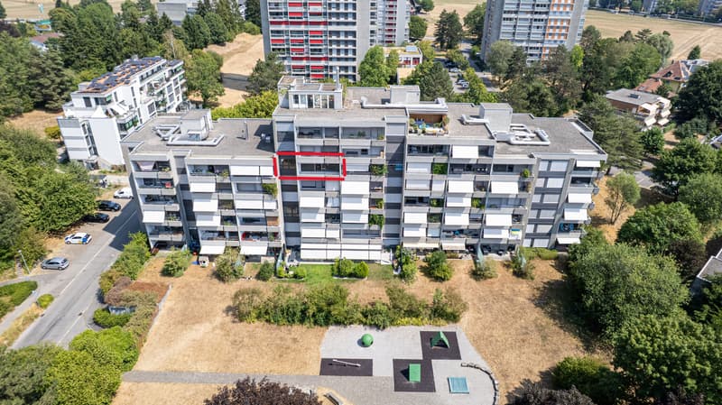 Helle 4.5-Zimmer-Wohnung mit Balkon in Muri bei Bern kaufen (1)