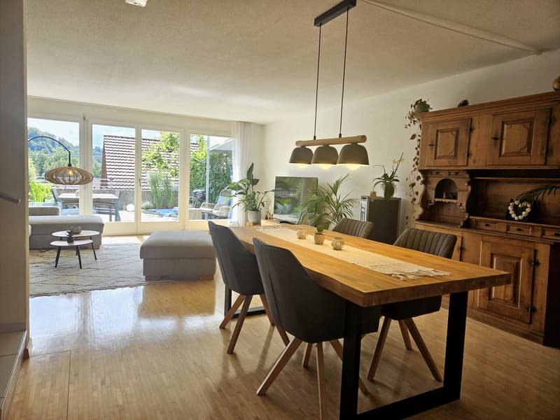 5.5-Zi.-Reihen-Mittelhaus mit zwei Terrassen in Neuenegg kaufen (3)