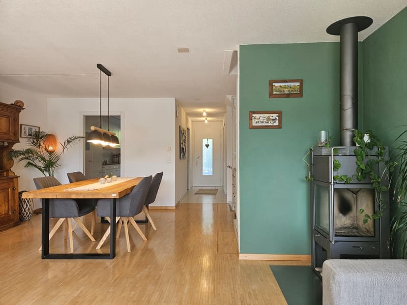 5.5-Zi.-Reihen-Mittelhaus mit zwei Terrassen in Neuenegg kaufen (2)